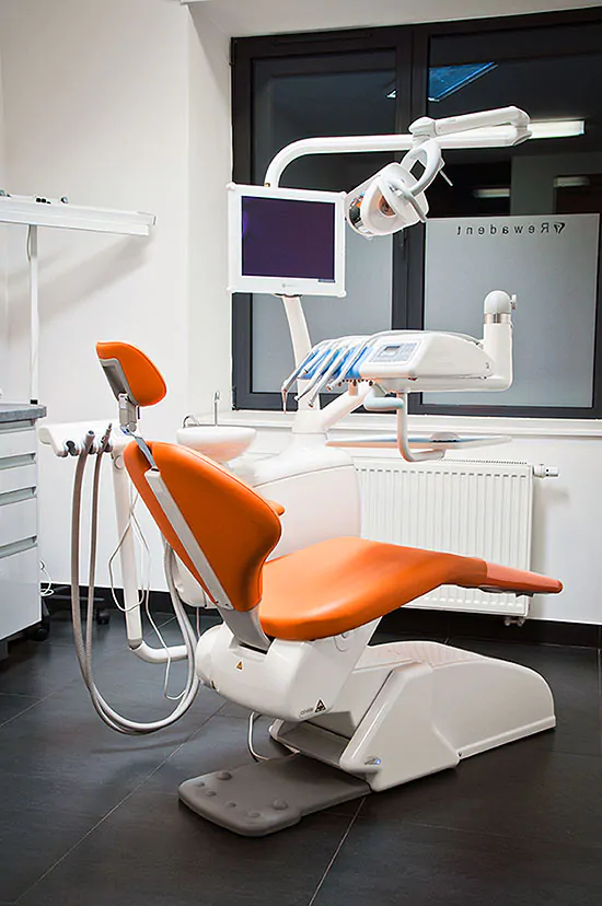 Unit stomatologiczny OMS z fotelem